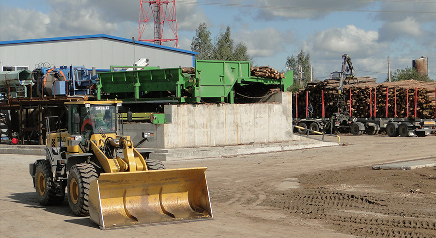 Wood sawing and pelleting plant